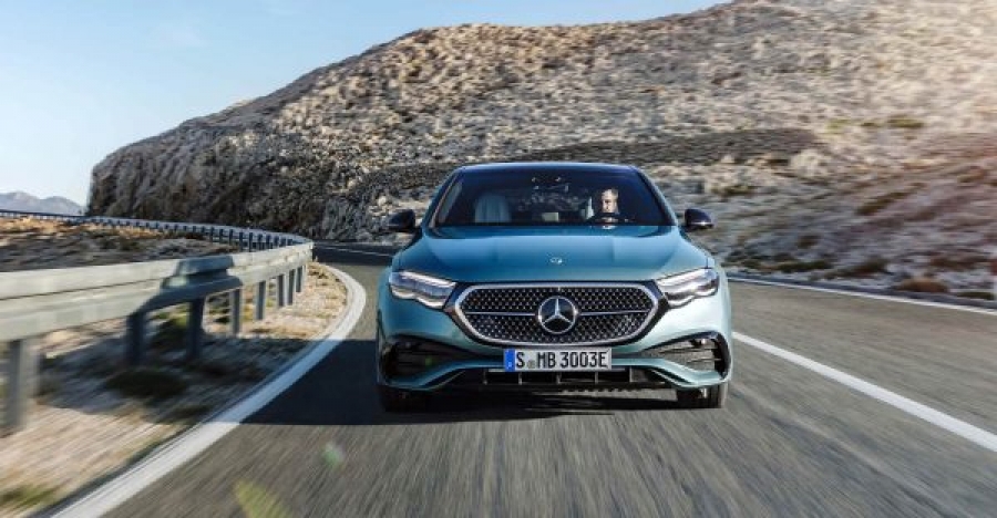 Η νέα Mercedes E-Class έχει μόνο τετρακύλινδρα μοτέρ