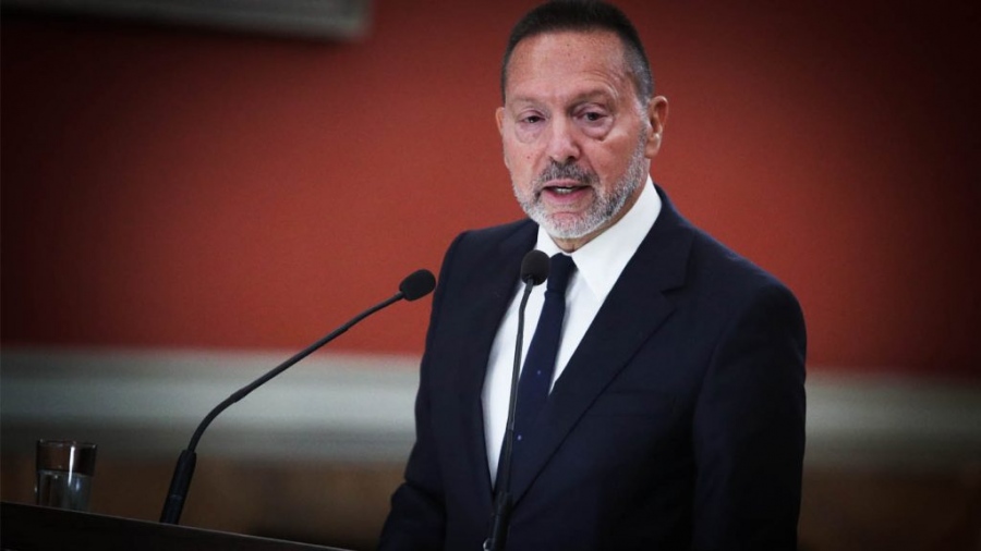 Στουρνάρας: Αστικός μύθος οι τριγωνικές συναλλαγές μεταξύ τραπεζών - Servicers