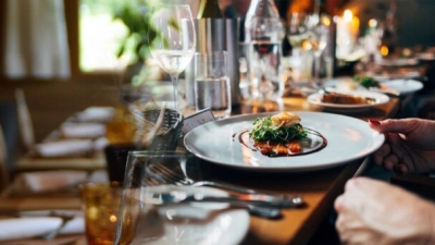 Πώς οι παροχές υψηλής ποιότητας F&B αυξάνουν τα έσοδα στα ξενοδοχεία