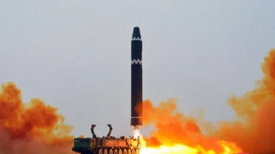 «Πυρηνική Ομπρέλα των ΗΠΑ» - 180 πυρηνικά όπλα μπορούν να αναπτυχθούν στη Νότια Κορέα - Εγγύηση ασφάλειας