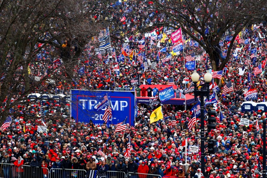 Ουάσιγκτον: Χιλιάδες υποστηρικτές του Trump κατέβηκαν στους δρόμους - Φόβοι για αναταραχές