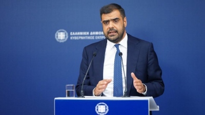 Ο Μαρινάκης απορρίπτει τα περί ανασχηματισμού - Τι είπε για την απουσία Δένδια