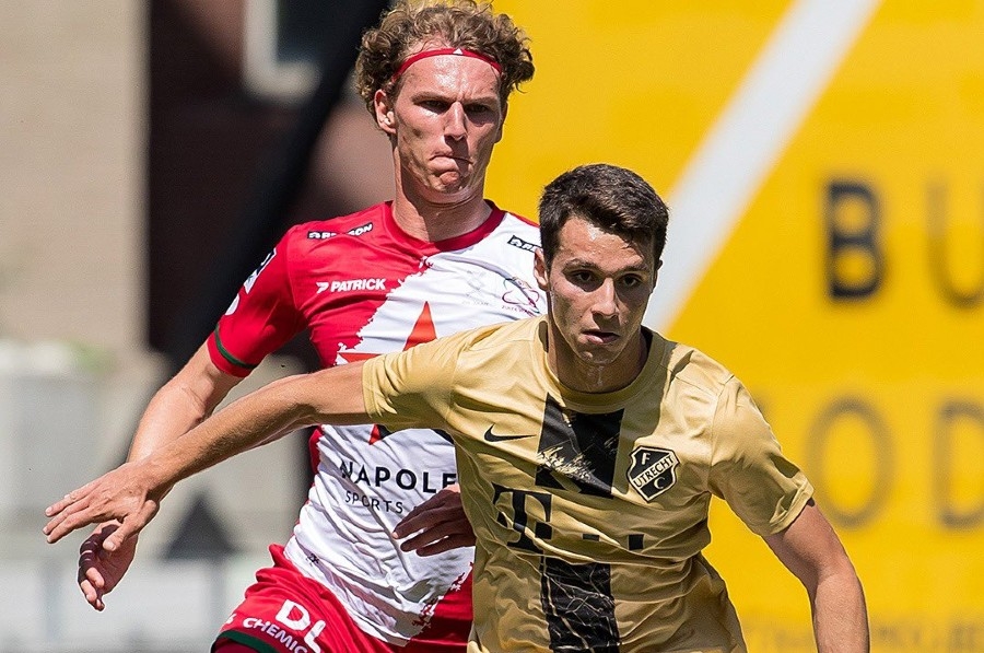 Δουβίκας: «Με έχουν υποδεχθεί εκπληκτικά στην Ουτρέχτη» (video)