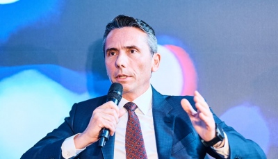 Ο Χαρπαντίδης, GCCO της Philip Morris International, στο ΒΝ - Πως πρέπει να φορολογείται ο καπνός... και το λαθρεμπόριο