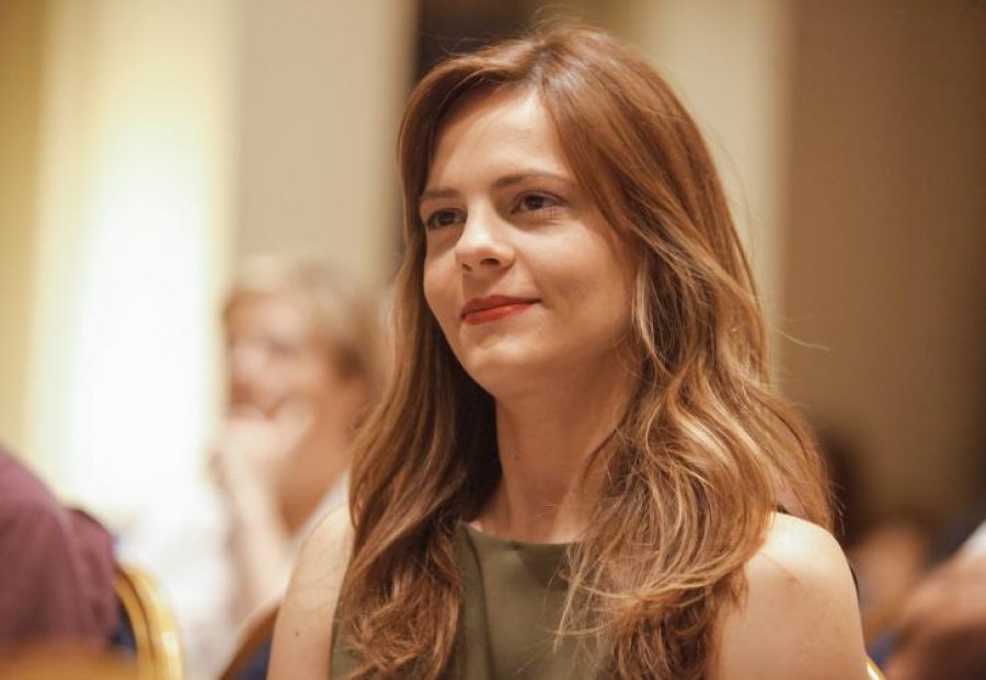 Αχτσιόγλου (ΣΥΡΙΖΑ): Η κυβέρνηση εφαρμόζει ξανά τα αποτυχημένα trickle down economics