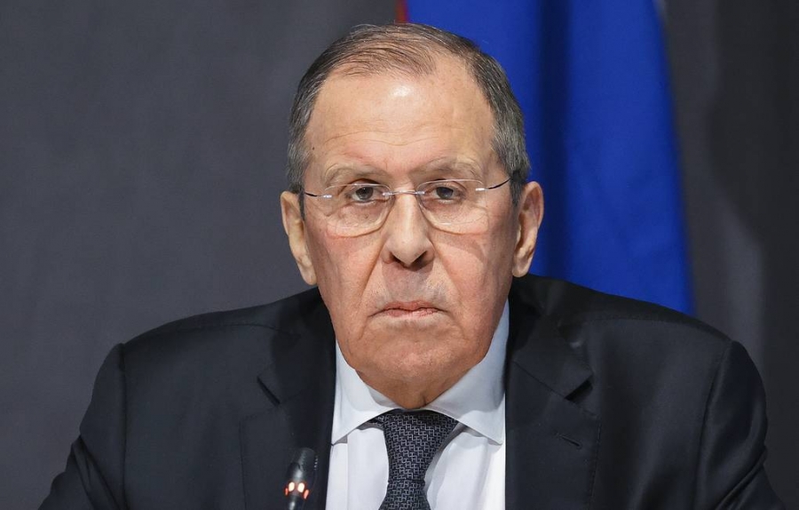 Lavrov (ΥΠΕΞ Ρωσίας): Περιμένουμε γραπτές απαντήσεις από τις ΗΠΑ – Δεν είμαστε κίνδυνος για την Ουκρανία