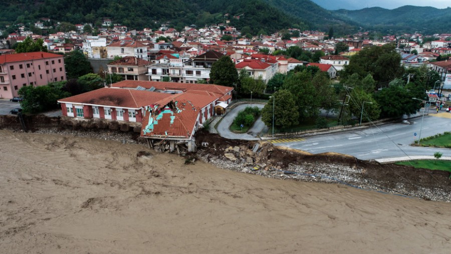 Ακραίο φαινόμενο ο Ιανός, γιατί συνέβη η καταστροφή στη Θεσσαλία – Τα μέτρα στήριξης στους πληγέντες - Τρεις νεκροί, μια αγνοούμενη και τεράστιες ζημιές