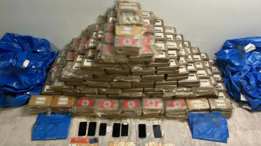 Κατασχέθηκαν 585 κιλά κοκαΐνης - Στον εισαγγελέα οι 5 συλληφθέντες