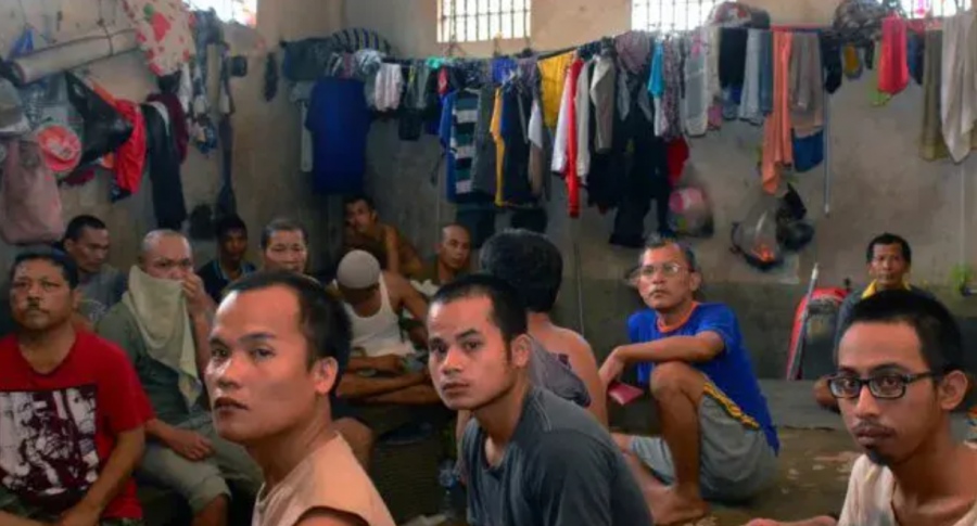 Απελευθέρωση φυλακισμένων στην Ινδονησία - Ανοίγουν οι… πόρτες  για εγκληματίες και πολιτικούς κρατούμενους