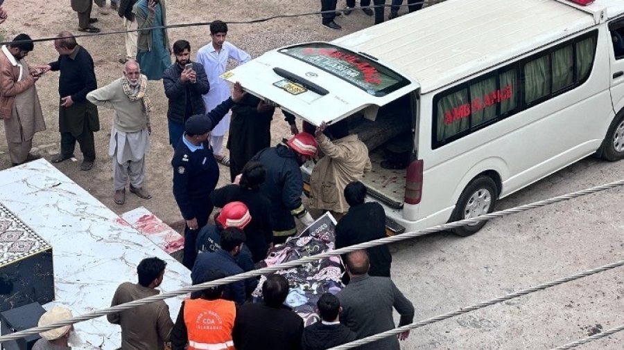 Το Ισλαμικό Κράτος ανέλαβε την ευθύνη για την επίθεση σε σιιτικό τζαμί στο Ισλαμαμπάντ