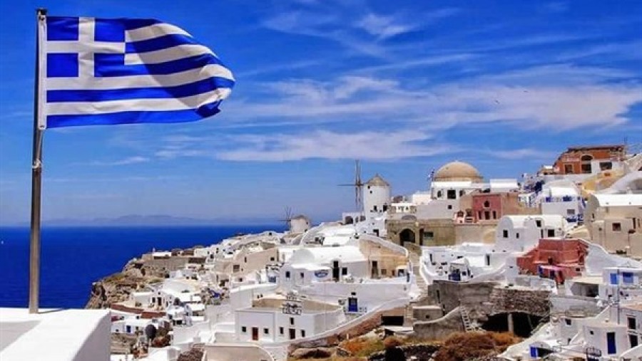 Συναγερμός στα ελληνικά νησιά, εντοπίστηκαν τα πρώτα εισαγόμενα κρούσματα κορωνοιού - Στον αέρα η έλευση ξένων τουριστών