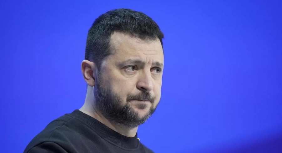 Επίθεση σε Zelensky… από εσωτερικούς αντιπάλους: Παράνομος, αυταρχικός με εμμονή για την εξουσία