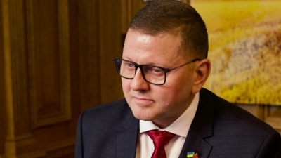 Πολιτική θύελλα στην Ουκρανία: Ο Zaluzhny υπονόησε ολική επαναφορά, ο Zelensky διάγει τις τελευταίες ημέρες στην εξουσία