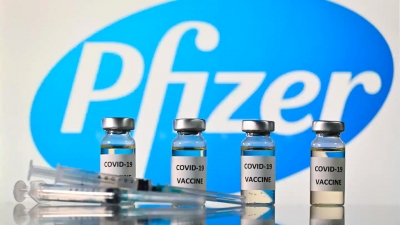 Ξεκίνησε η 3η δόση εμβολίων στο Ισραήλ – Υλοποιεί σχέδιο ώστε οι ισραηλινοί να μάθουν να ζουν με τον Covid 19… για χρόνια