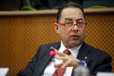 Pittella: Οι κυβερνήσεις της ΕΕ πρέπει να σταματήσουν αμέσως την αποστολή των προσφύγων στην Ελλάδα