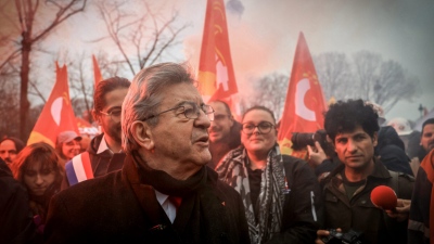 Μεγάλη ανατροπή στη Γαλλία - Ο λαός αποδοκιμάζει τη συμμαχία Αριστεράς και ισλαμιστών, αντιπαθής ο Mélenchon