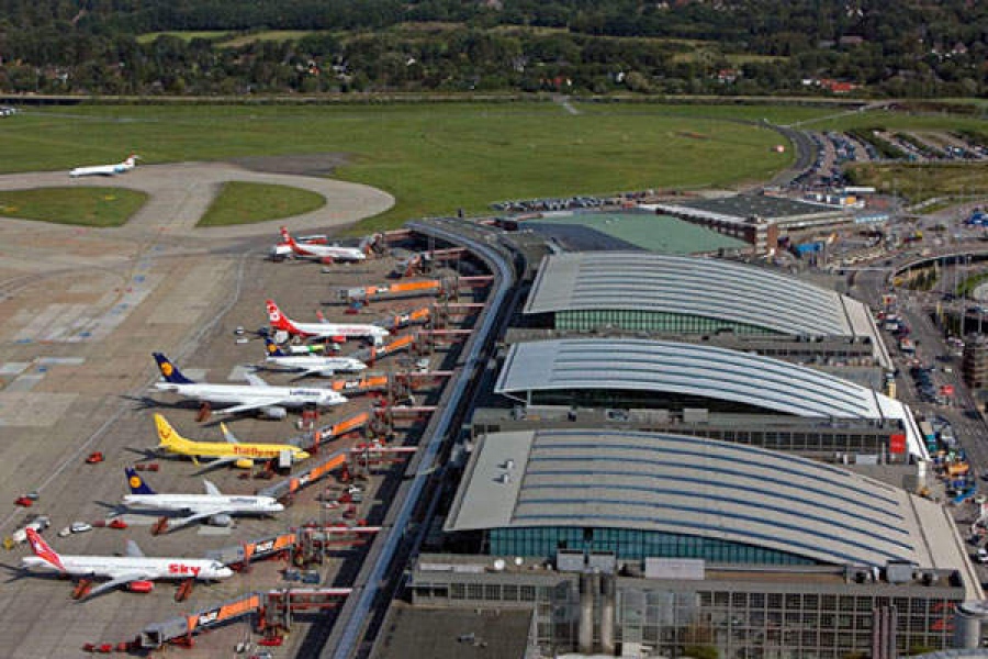 Συναγερμός στο αεροδρόμιο του Αμβούργου – Σταμάτησαν όλες οι πτήσεις, εντοπίστηκε ένοπλος άνδρας