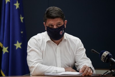 Χαρδαλιάς: Υποχρεωτική η χρήση μάσκας σε εσωτερικούς χώρους και εξωτερικούς όταν υπάρχει συνωστισμός