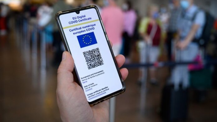 Νέοι κανόνες από σήμερα στα ταξίδια στην Ευρωπαϊκή Ένωση