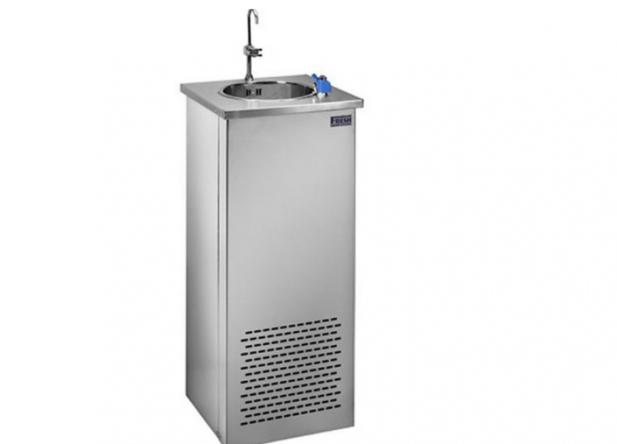 Ένας ψύκτης νερού και αναρμόδιοι… υπεύθυνοι στους σταθμούς του προαστιακού