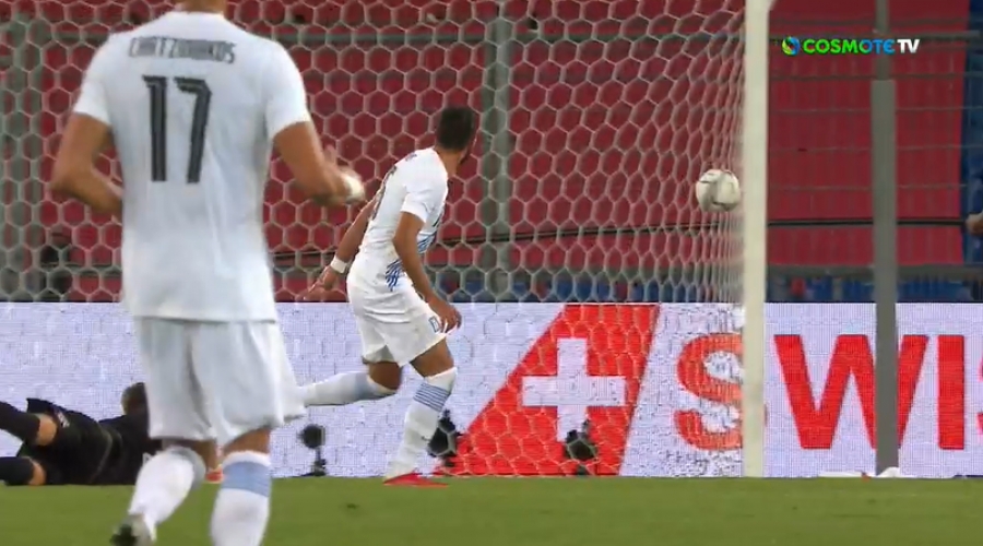 Ελβετία - Ελλάδα 2-1: Έστειλε την μπάλα στο δοκάρι ο Παυλίδης και δεν μπόρεσε να ισοφαρίσει (video)