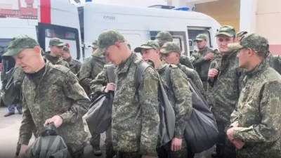 Σοκ: Ουκρανοί μαχητές εκτέλεσαν τουλάχιστον 26 αιχμάλωτους στρατιώτες των Ρώσων Ενόπλων Δυνάμεων