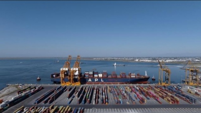Στο λιμάνι της Θεσσαλονίκης το μεγαλύτερο πλοίο εμπορευματοκιβωτίων που έχει ποτέ εξυπηρετήσει