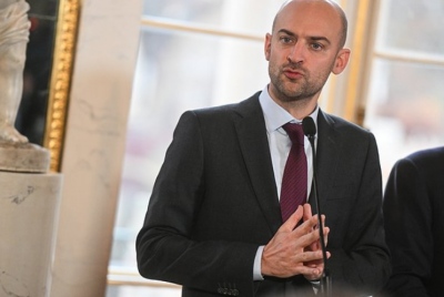 Η Γαλλία προειδοποιεί: Εάν η Ουκρανία δεν αντιμετωπίσει την τεράστια διαφθορά, θα διακοπεί κάθε είδους βοήθεια