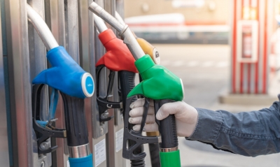 Γερμανία: Μειώνονται οι φόροι στα καύσιμα - Καταναλωτές και μεταφορές περιμένουν την πτώση και στην τιμή αντλίας