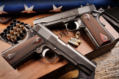 Ρετρό 1911 Series 70 από τη Nighthawk Custom