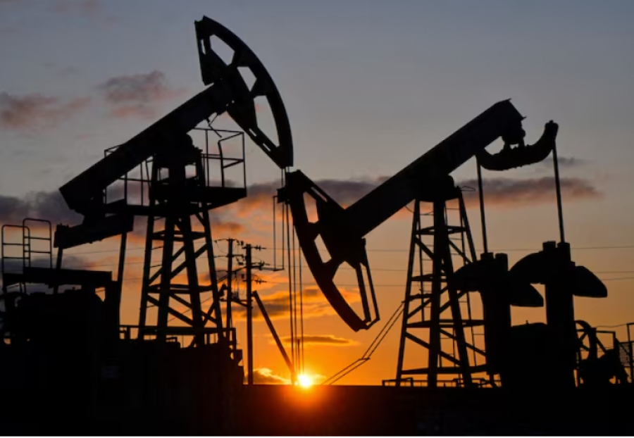 Οι ΗΠΑ παρατείνουν την άρση των κυρώσεων στο ρωσικό πετρέλαιο (16/5)  – Ξεμένει από όπλα ο Trump για να αντιμετωπίσει ενεργειακή κρίση