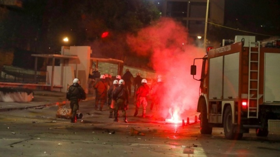 Στον εισαγγελέα, 11 από τους 15 συλληφθέντες για τα χτεσινά (6/12) επεισόδια στη Θεσσαλονίκη