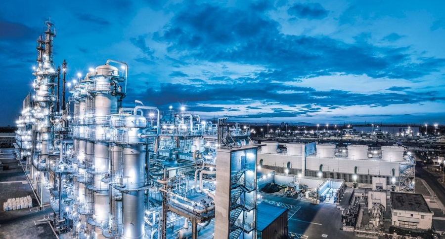 Η ατμομηχανή δεν «τραβάει» - Η αντοχή της Γερμανίας εξαντλείται, η βιομηχανία πεθαίνει, έρχονται χιλιάδες απολύσεις