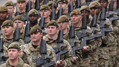 Πανικός στη Βρετανία με τις δηλώσεις Crawford (αντισυνταγματάρχης): Θα υποστούμε ταπείνωση σε περίπτωση πολέμου