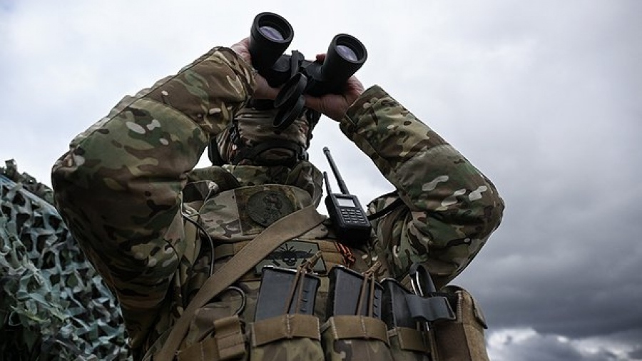 Διδάσκει καινοτομία η Ρωσία - Στρατιώτες χρησιμοποιούν τακτική καμουφλάζ απέναντι στα drones