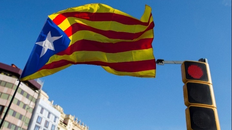 Ισπανία: Ξεκινά ο ακανθώδης διάλογος ανάμεσα στην κυβέρνηση και τους Καταλανούς αυτονομιστές