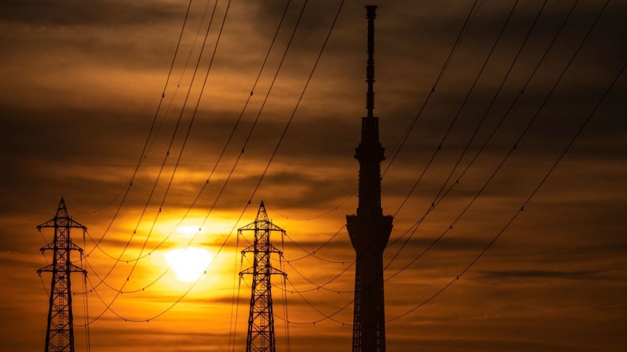 Ο Θεός αγαπάει την Ευρώπη... Μίνι καλοκαίρι σε Γαλλία, Γερμανία, Ισπανία έως τον Δεκέμβριο