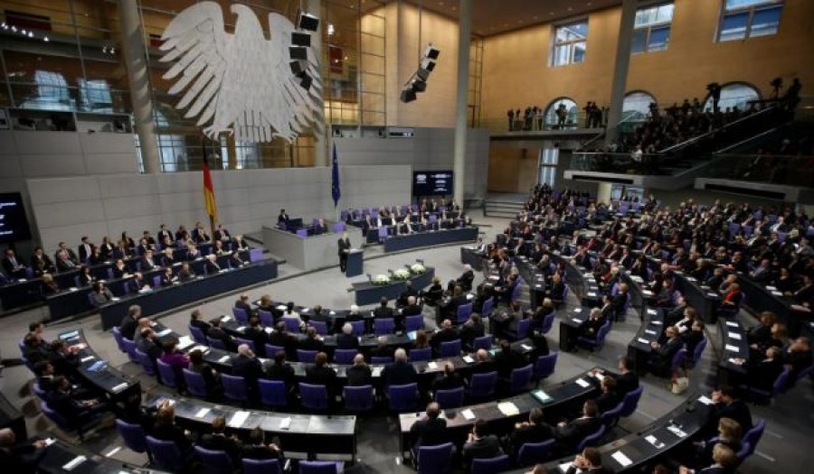 Forsa: Κατακρημνίζεται δημοσκοπικά ο κυβερνητικός συνασπισμός στη Γερμανία με απώλειες -6% - Στο 15% το AfD