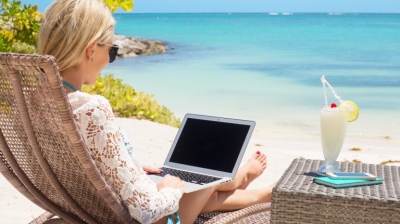 Οι Top 10 πόλεις για workcation το 2026 - Πού βρίσκεται η Αθήνα