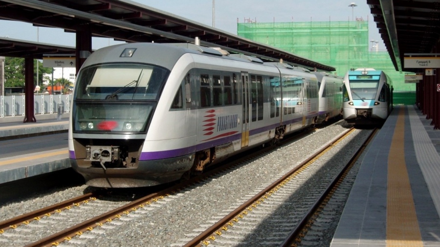 Εκτροχιασμός συρμού του Προαστιακού στην Πάτρα - Επέβαιναν 72 άτομα