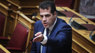 Πλεύρης: Δεν θα κάνουμε πίσω από τη λογική των επιστροφών μεταναστών