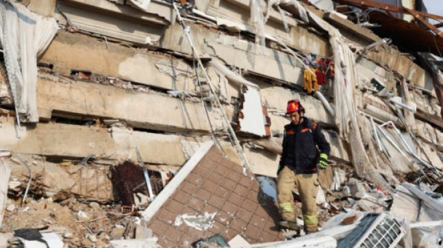 Ασφαλιστικές αποζημιώσεις μόλις 1 δις για ζημιές άνω των 20 δις στην Τουρκία