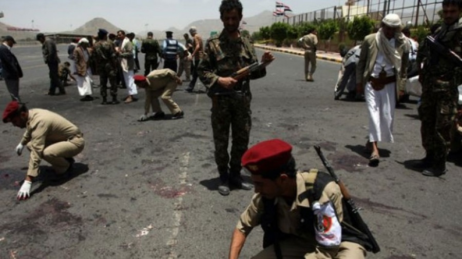 Υεμένη: Έξι νεκροί από την επίθεση σιιτών ανταρτών Χούθι με βαλλιστικούς πυραύλους και UAVs στο λιμάνι της αλ Μόχα