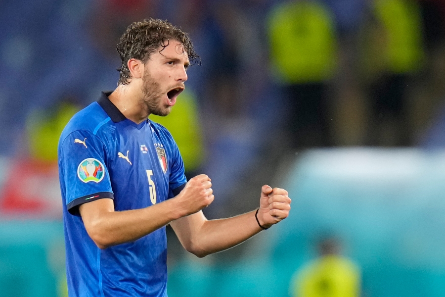 Ιταλία - Ελβετία 2-0: Δεύτερο γκολ με απίθανο Λοκατέλι! (video)