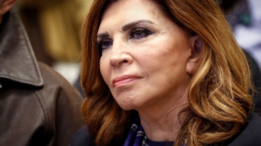 Θύμα ληστείας η Μιμή Ντενίση – Διέρρηξαν το εξοχικό της στον Θεολόγο