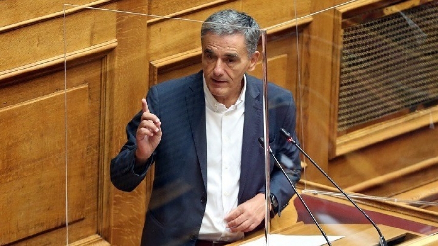 Βουλή - Τσακαλώτος (ΣΥΡΙΖΑ): Πρέπει να μετατρέψουμε τον φόβο και την ανασφάλεια του κόσμου σε πολιτικές ελπίδας