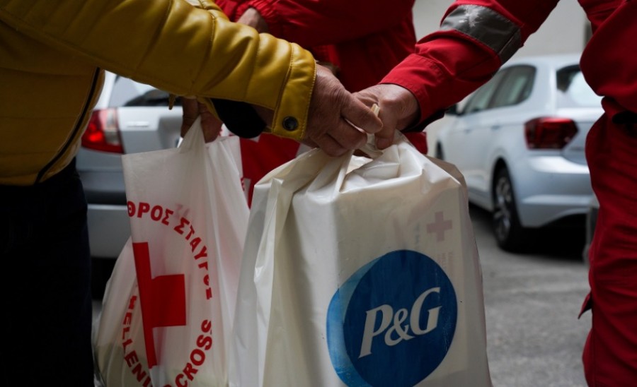 Πρόγραμμα στήριξης αστέγων από P&G και Ελληνικό Ερυθρό Σταυρό