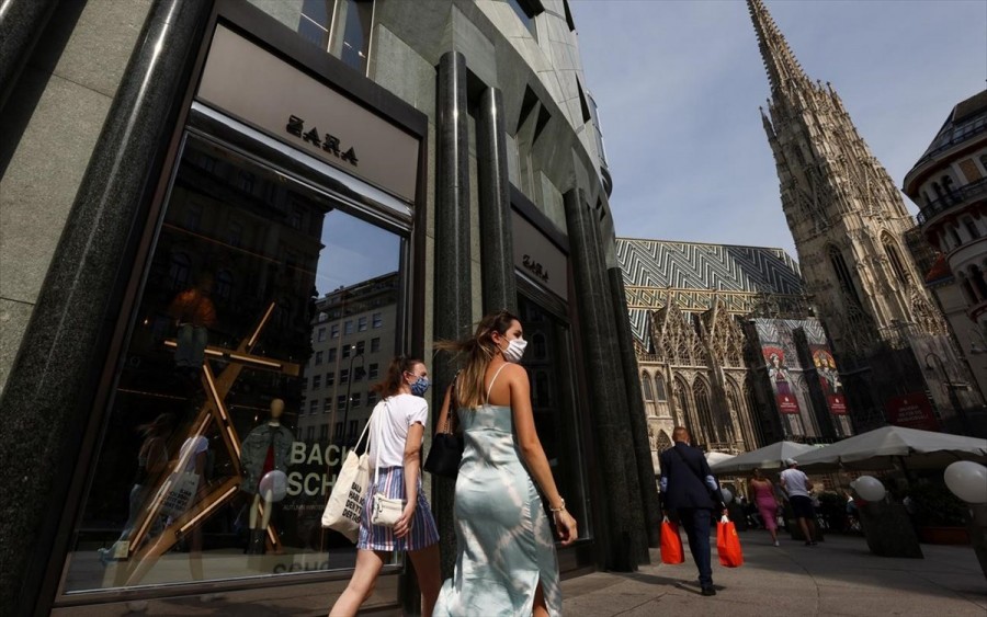 Αυστρία: Ενισχύσεις έως 2 δισ. ευρώ στις επιχειρήσεις για το lockdown του Νοεμβρίου