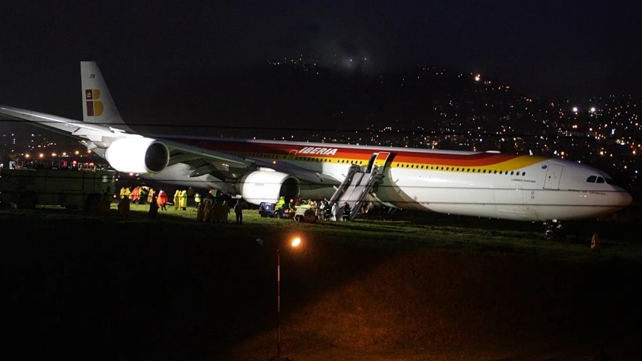 Έκτακτο - Η Ισπανία αναστέλλει όλες τις πτήσεις πάνω από τη Βενεζουέλα
