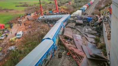 Τέμπη: Ακυρώνονται οι εκταφές μετά το εξώδικο συγγενών